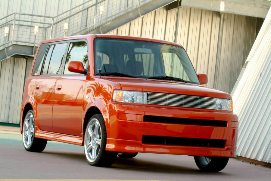  Scion xB Release Series 1.0 2004 года  (фото 14 из 22)